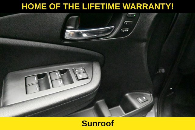 Used 2017 Honda Pilot Touring image 13