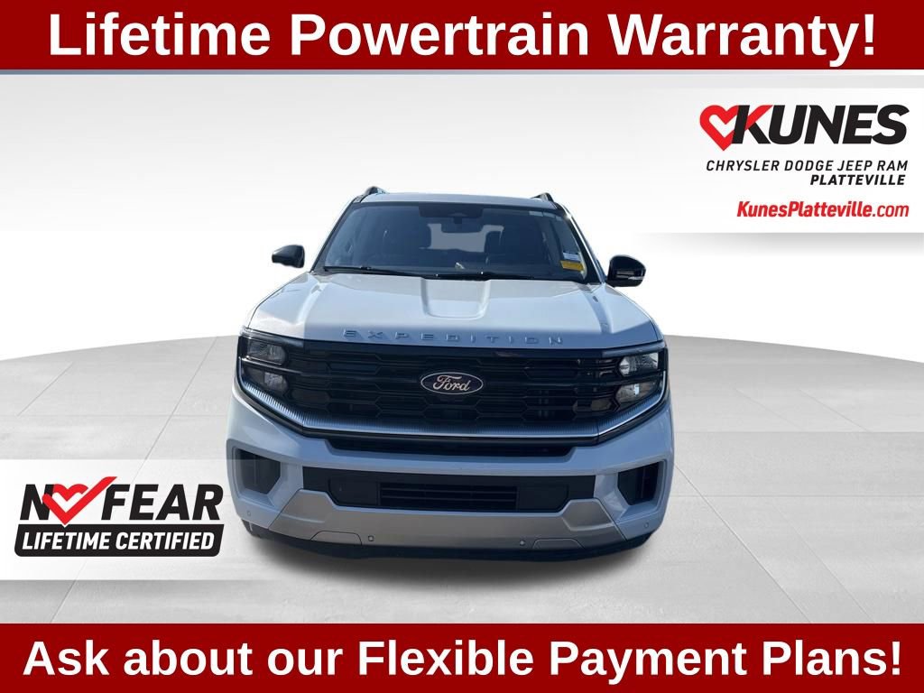 Used 2025 Ford Expedition Platinum AWD/4WD image 11