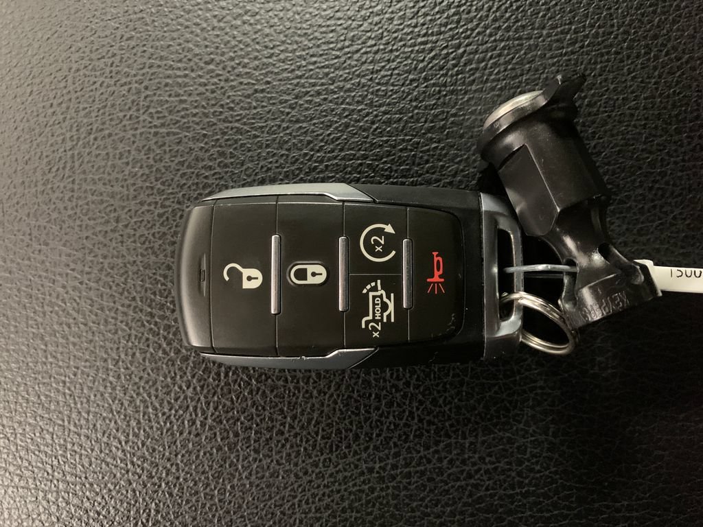 Used 2025 RAM 1500 Big Horn AWD/4WD image 16