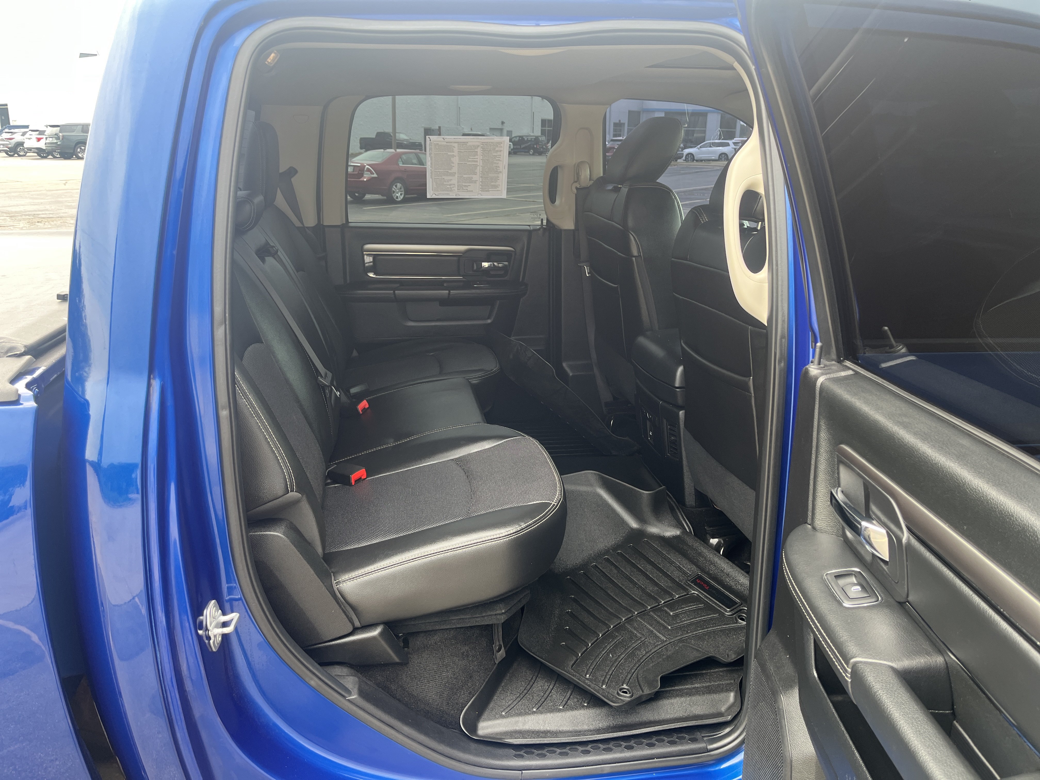 Used 2015 RAM 1500 Sport w/ Convenience Group AWD/4WD image 15
