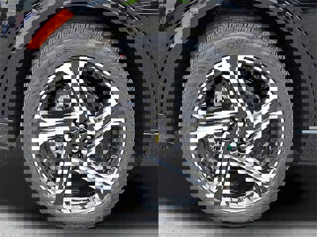 New 2026 Chevrolet Equinox EV LT image 25