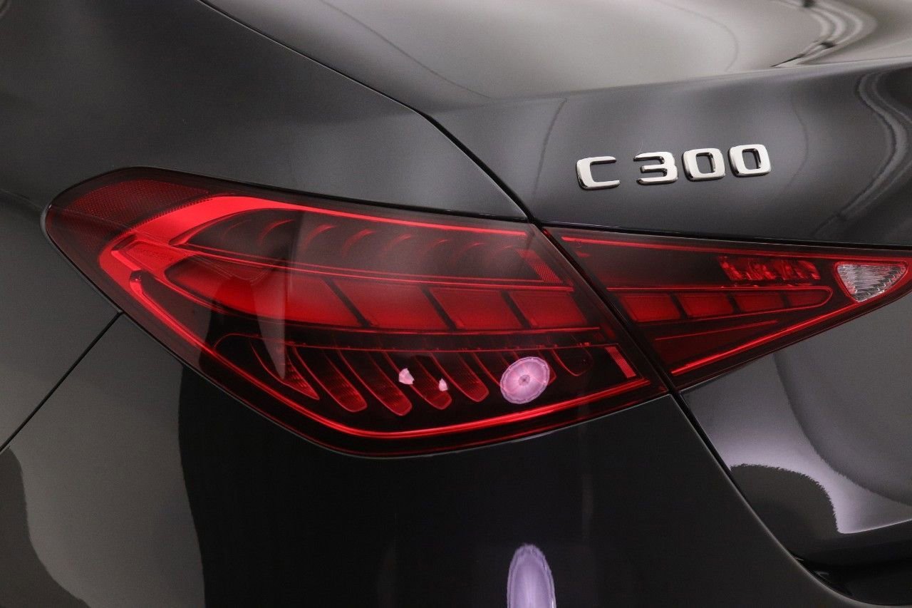Certified 2025 Mercedes-Benz C 300 Sedan image 21