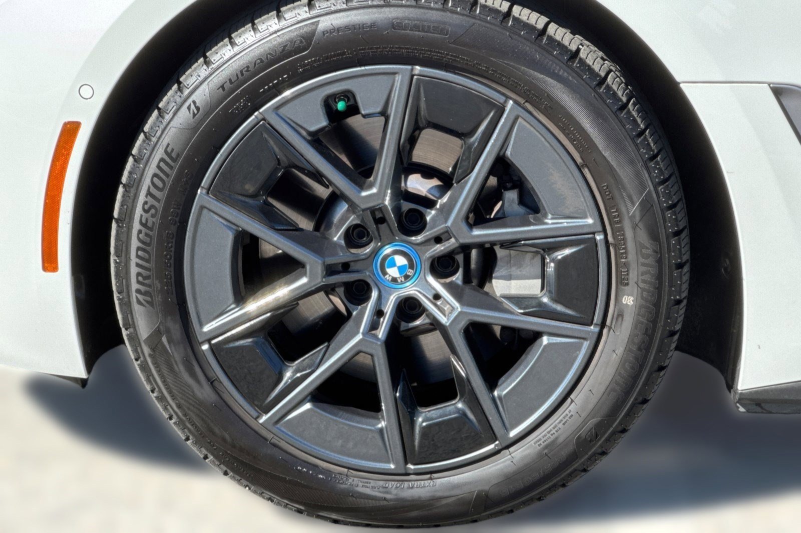 Certified 2023 BMW i4 eDrive35 w/ Premium Package image 11