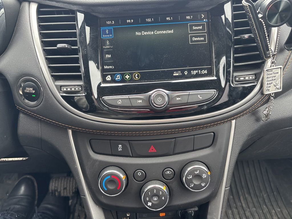 Used 2019 Chevrolet Trax LT w/ LT Convenience Package image 11