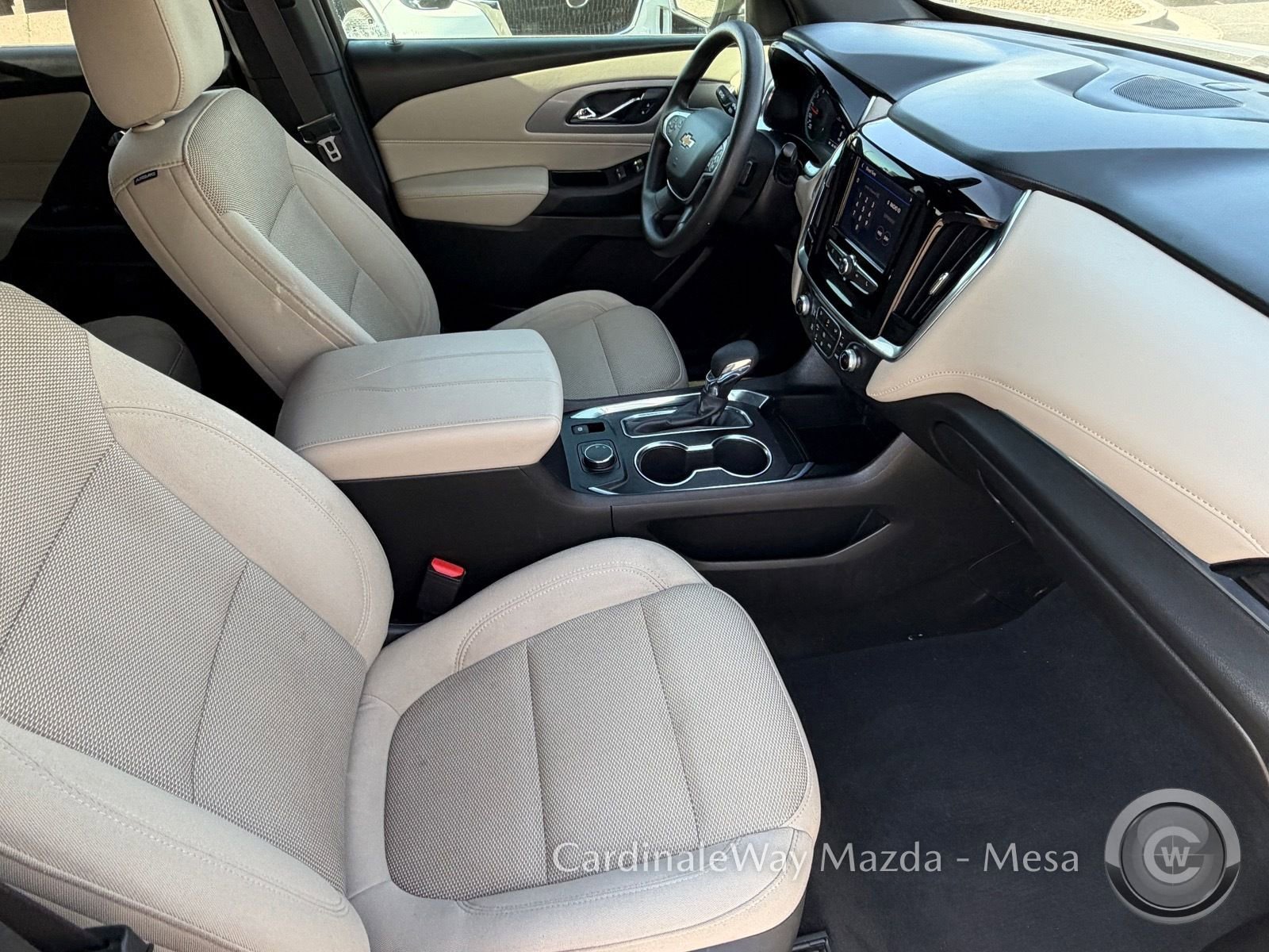 Used 2023 Chevrolet Traverse LS image 12