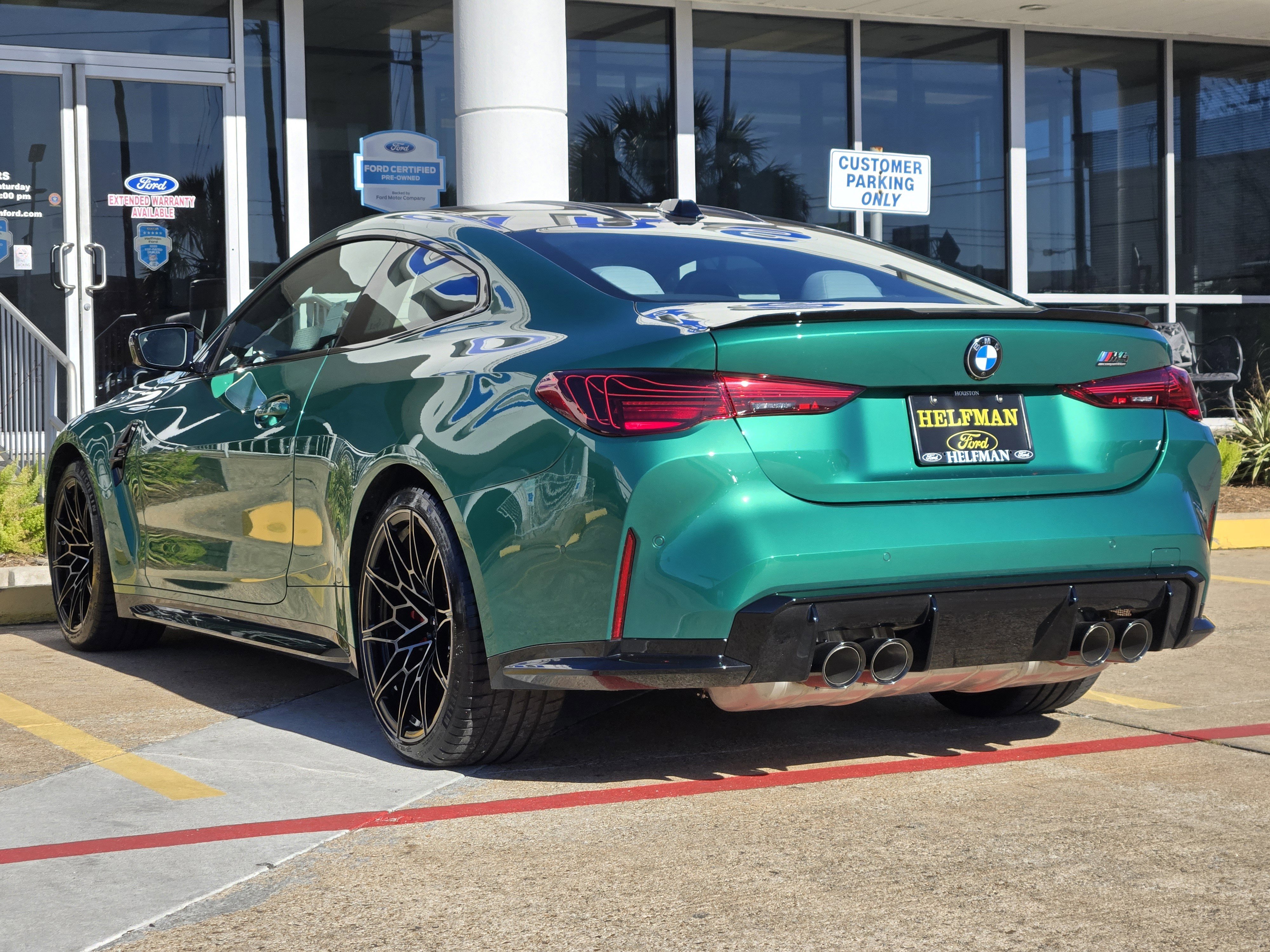 Used 2025 BMW M4 Competition w/ Executive Package image 4