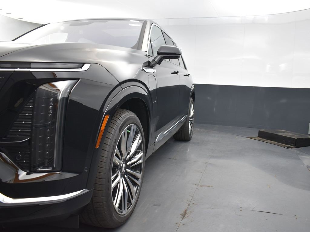 New 2026 Cadillac Vistiq Premium Luxury w/ LPO, Floor Liner Package image 41