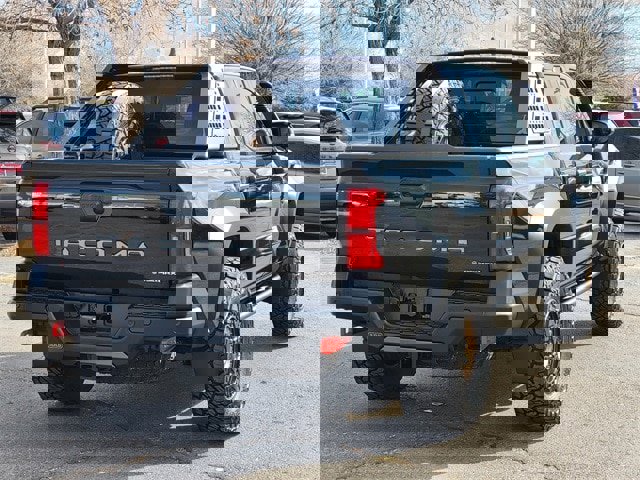 Used 2024 Toyota Tacoma Trailhunter image 3