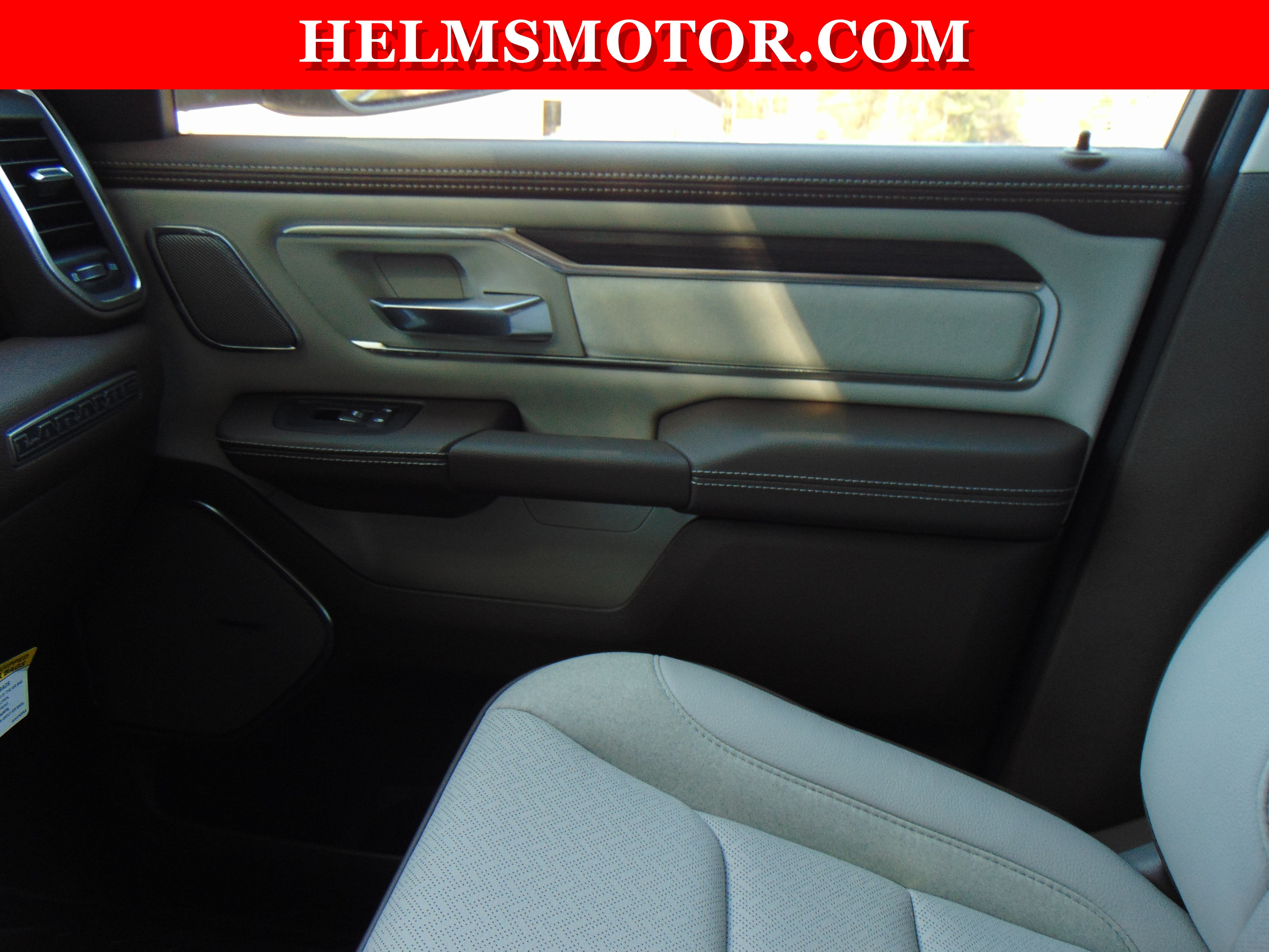 New 2026 RAM 1500 Laramie AWD/4WD image 42
