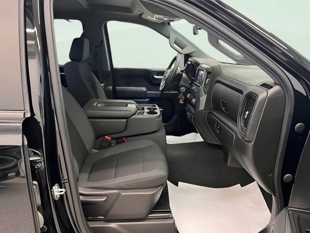 Used 2022 Chevrolet Silverado 1500 Custom Trail Boss w/ Safety Confidence Package AWD/4WD image 8