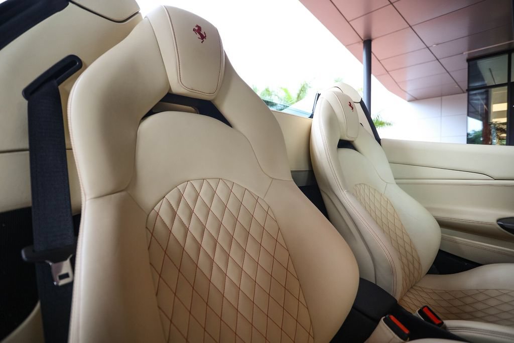 Certified 2019 Ferrari 488 Spider RWD image 52