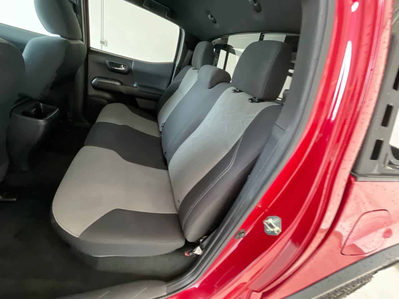 Used 2020 Toyota Tacoma TRD Off-Road w/ Technology Package AWD/4WD image 22
