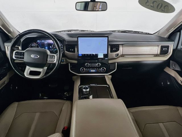 Used 2023 Ford Expedition Limited RWD image 28