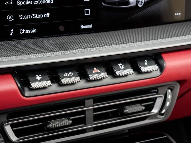 Certified 2024 Porsche 911 Targa 4S image 21