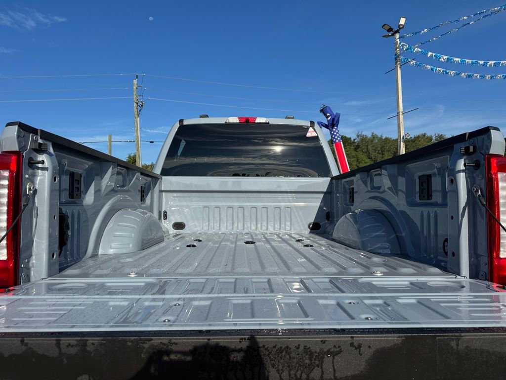 New 2026 Ford F350 Lariat image 21