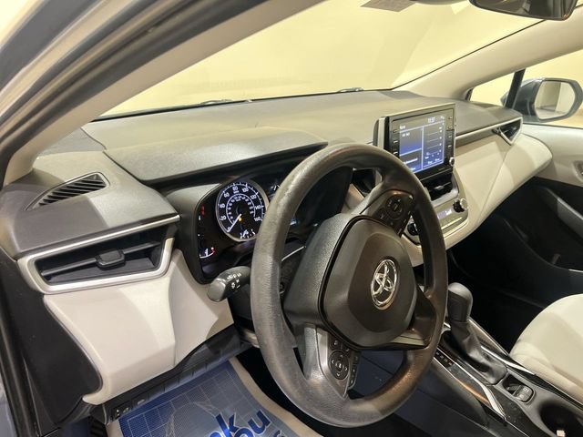 Used 2021 Toyota Corolla LE FWD image 9