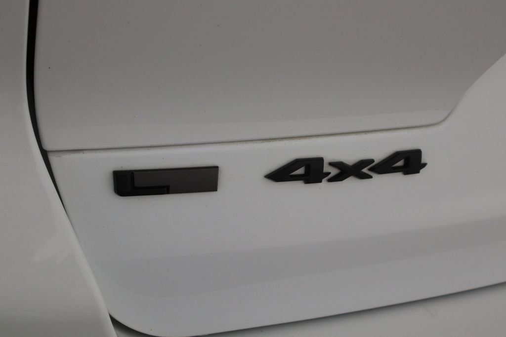 Used 2023 Jeep Grand Cherokee L Limited w/ Black Appearance Package image 50