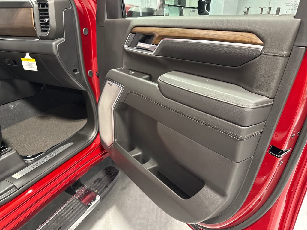 New 2026 Chevrolet Silverado 3500 High Country w/ High Country Premium Package AWD/4WD image 42