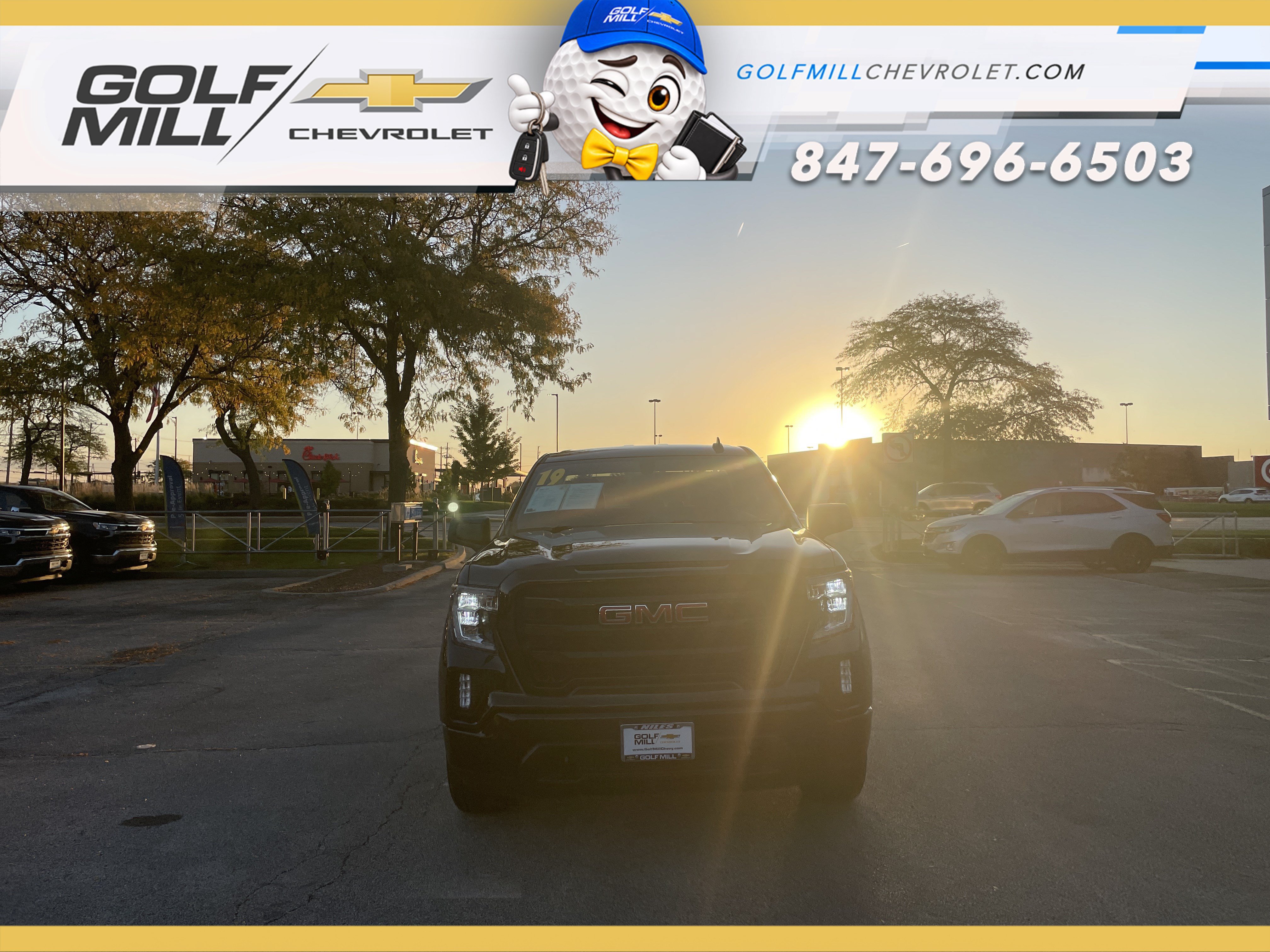 Used 2019 GMC Sierra 1500 Elevation w/ Elevation Value Package AWD/4WD image 3