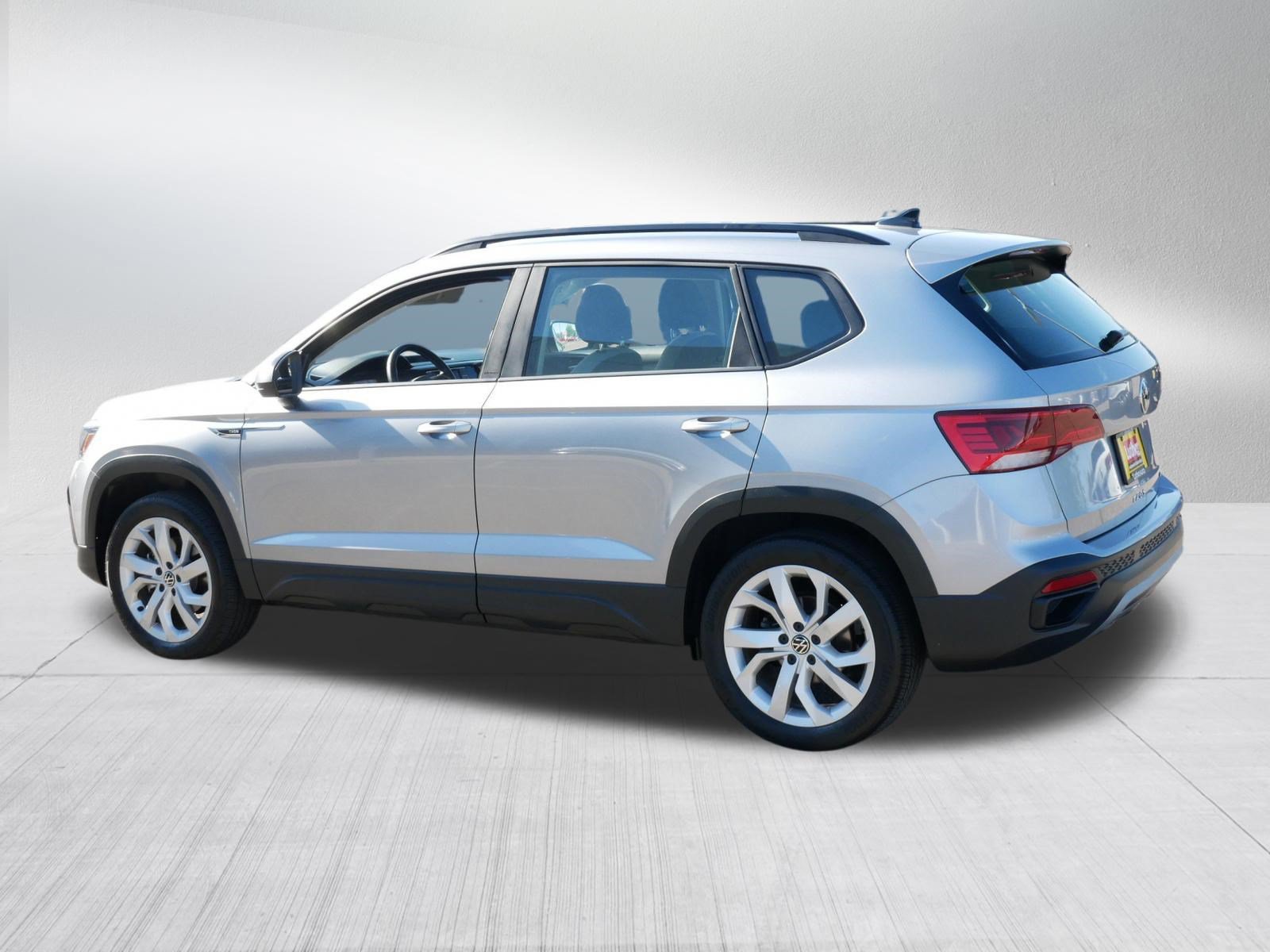Certified 2023 Volkswagen Taos S AWD/4WD image 5