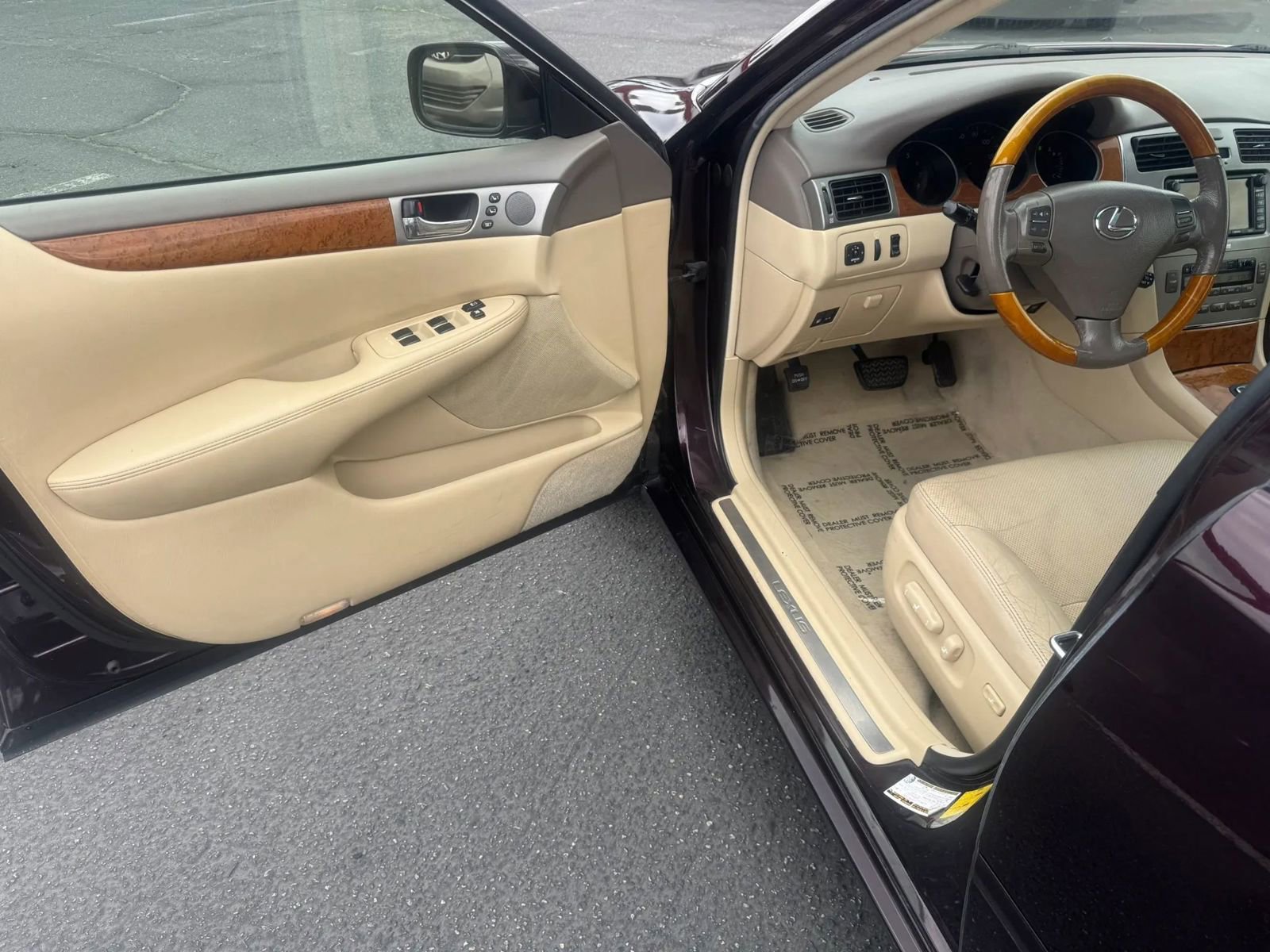 Used 2005 Lexus ES 330 FWD image 20