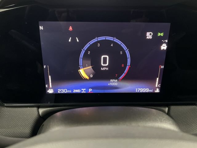 Certified 2024 Chevrolet TrailBlazer LT w/ LT Cold Weather Package AWD/4WD image 12