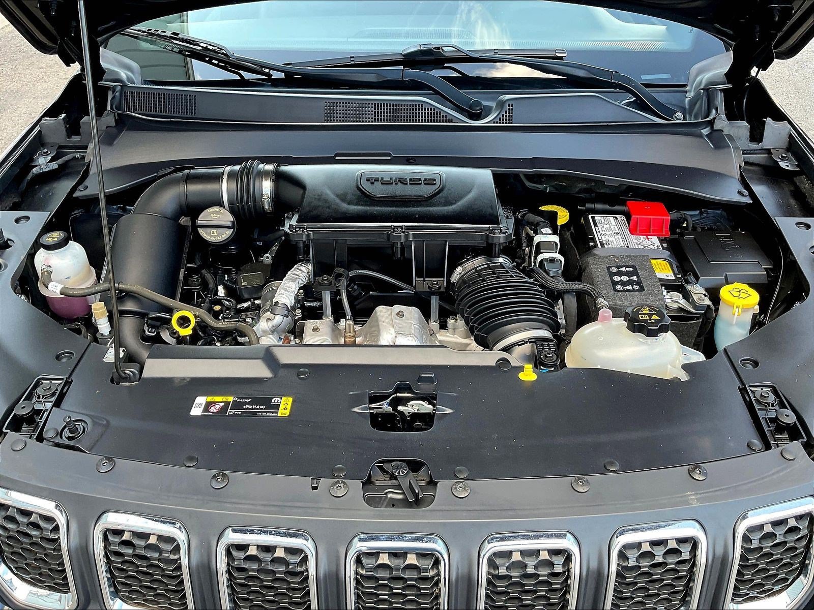 Used 2023 Jeep Compass Latitude AWD/4WD image 29