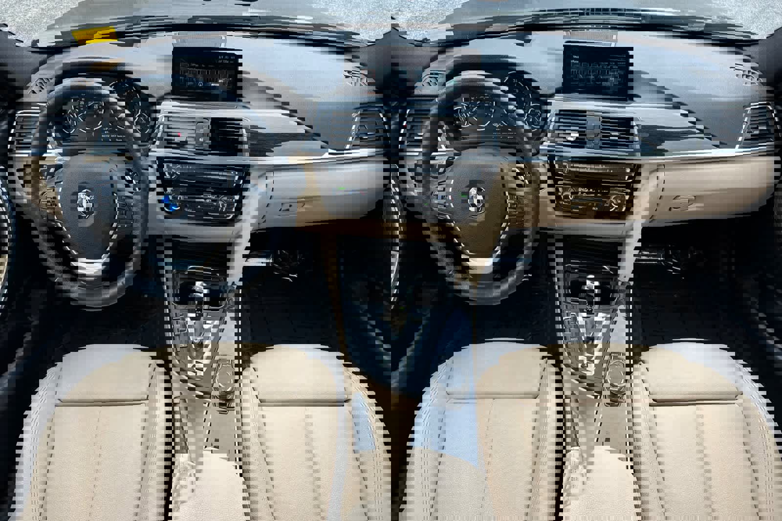 Used 2017 BMW 330e image 3