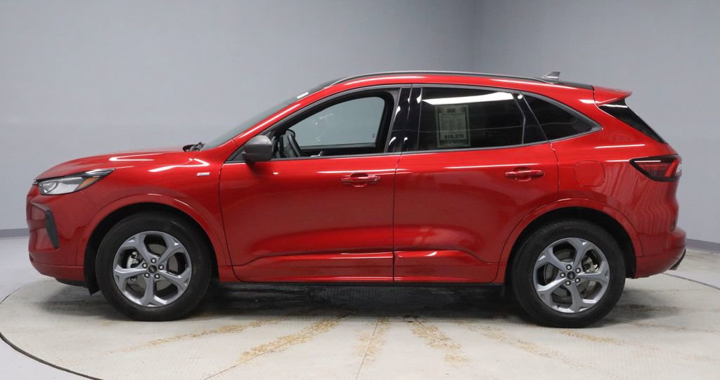 Certified 2023 Ford Escape ST-Line w/ Tech Pack #1 image 8