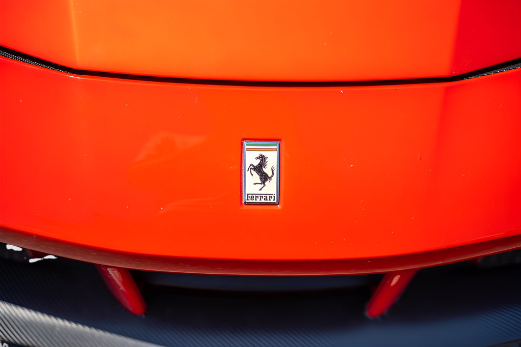 Used 2017 Ferrari 488 GTB RWD image 19