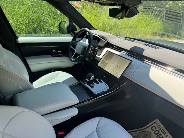 Certified 2025 Land Rover Range Rover Sport SE AWD/4WD image 19