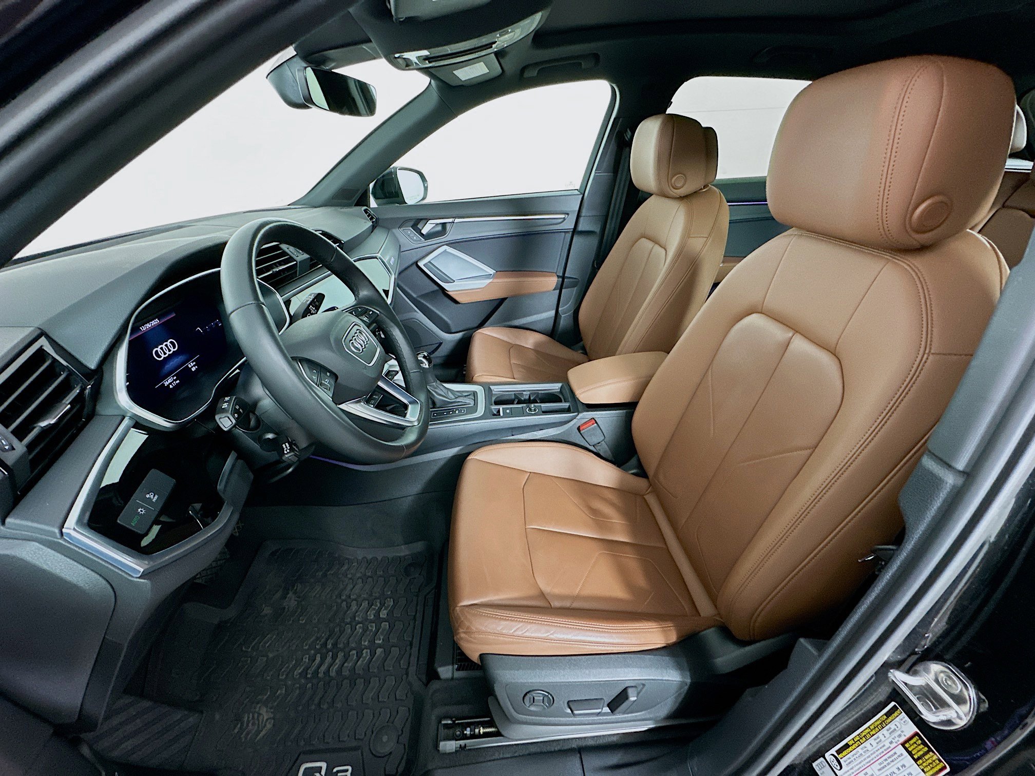 Used 2021 Audi Q3 2.0T Premium Plus image 13