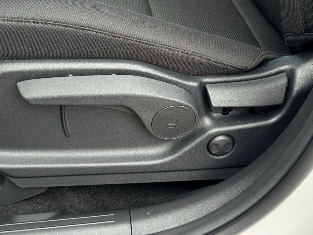 Used 2026 Hyundai Santa Fe SE image 22