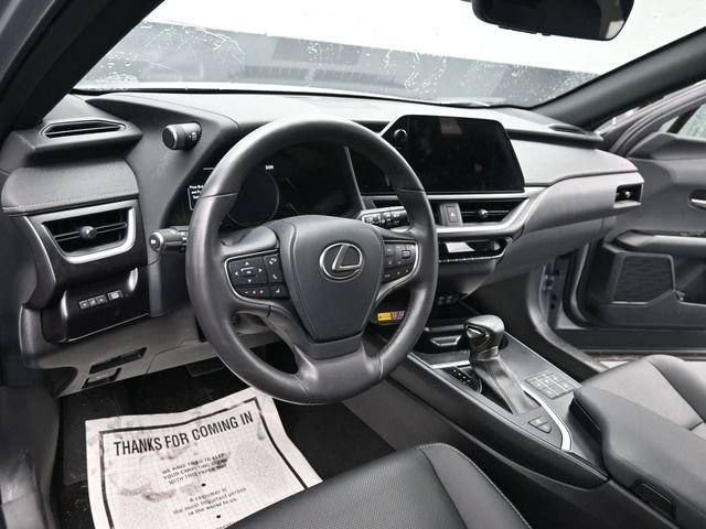 Used 2023 Lexus UX 250h AWD w/ Accessory Package (Z1) image 15