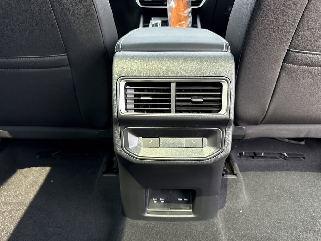 New 2025 Volkswagen Atlas Cross Sport SEL Premium R-Line image 21