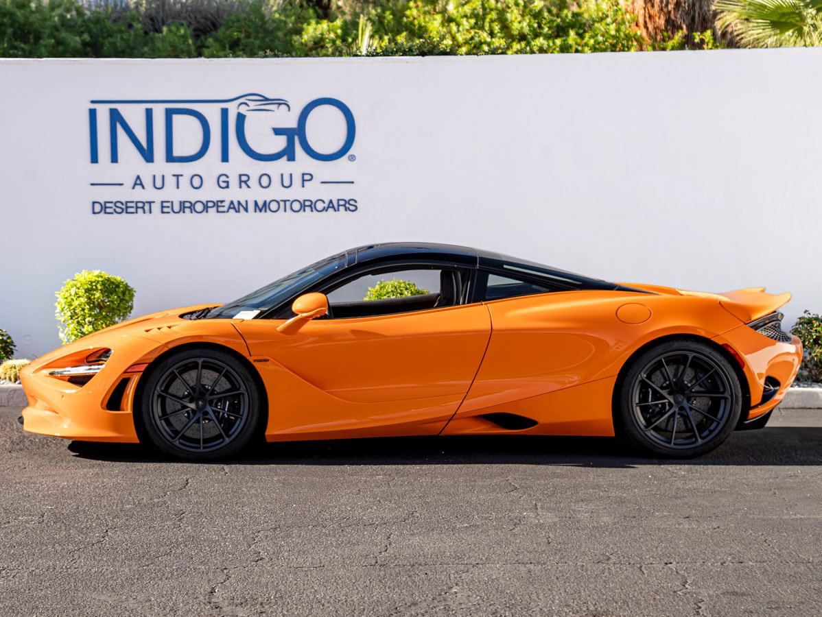 Used 2025 McLaren 750S RWD image 12