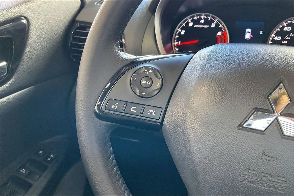 Used 2022 Mitsubishi Eclipse Cross SE image 8