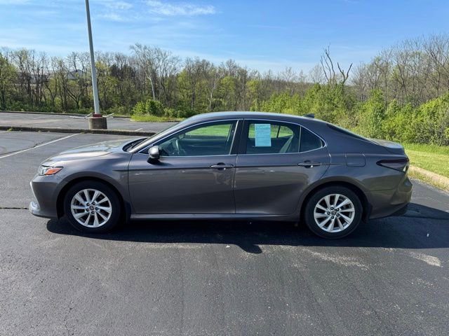 Used 2024 Toyota Camry LE FWD image 6