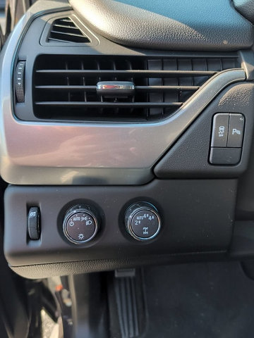 Used 2018 Chevrolet Tahoe LS w/ Skid Plate Package AWD/4WD image 15