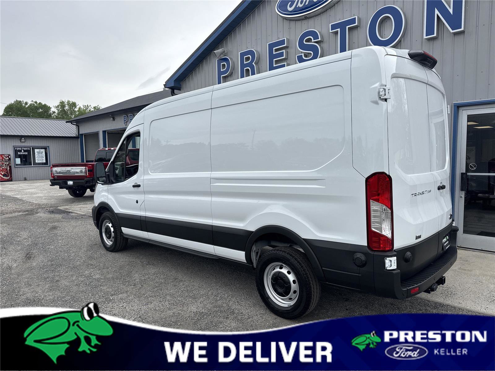 New 2025 Ford Transit 250 148 Medium Roof w/ Load Area Protection Package image 3
