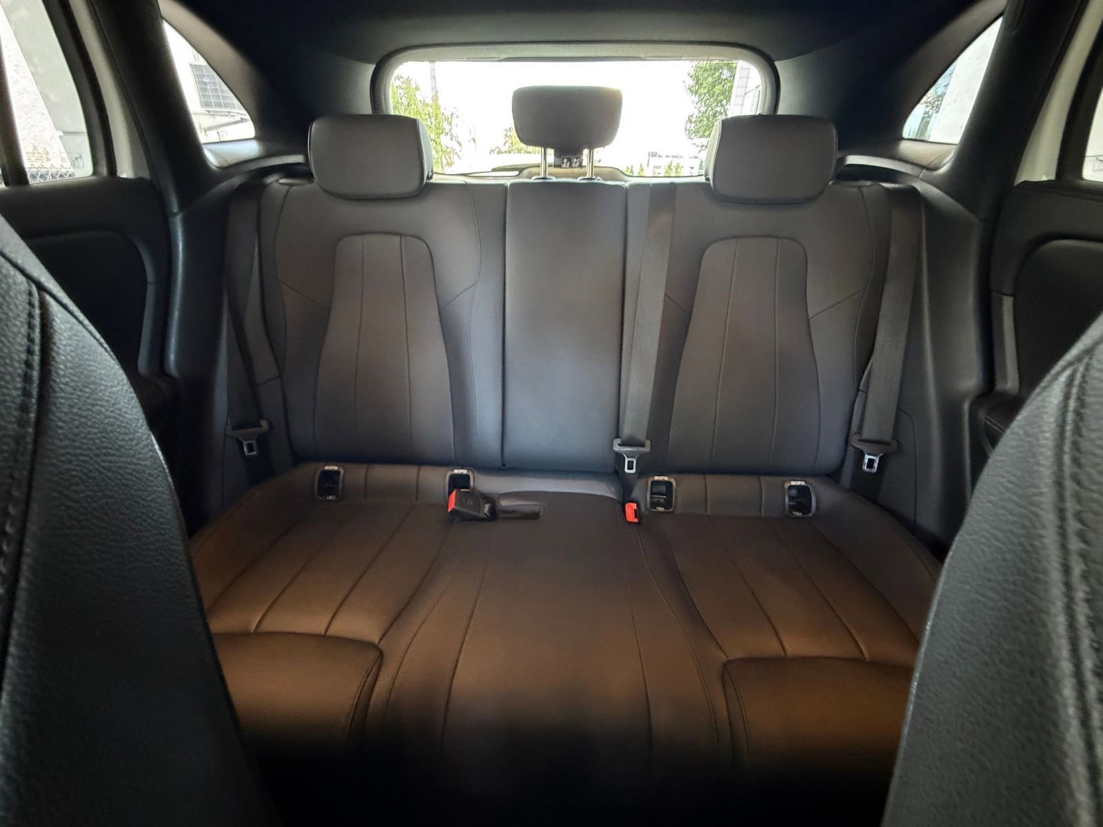 Used 2025 Mercedes-Benz GLA 250 image 39