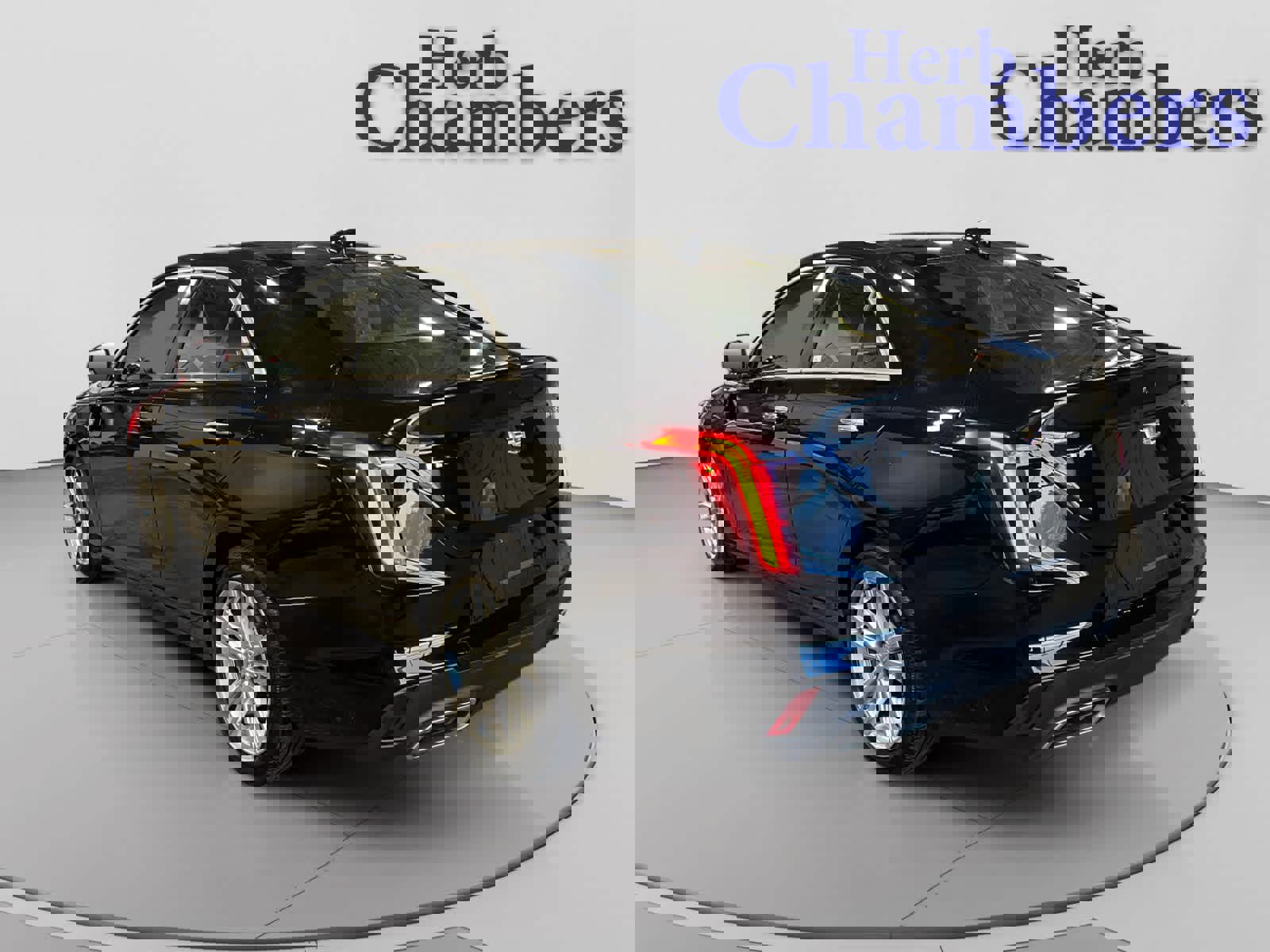 Used 2021 Cadillac CT4 Luxury image 3