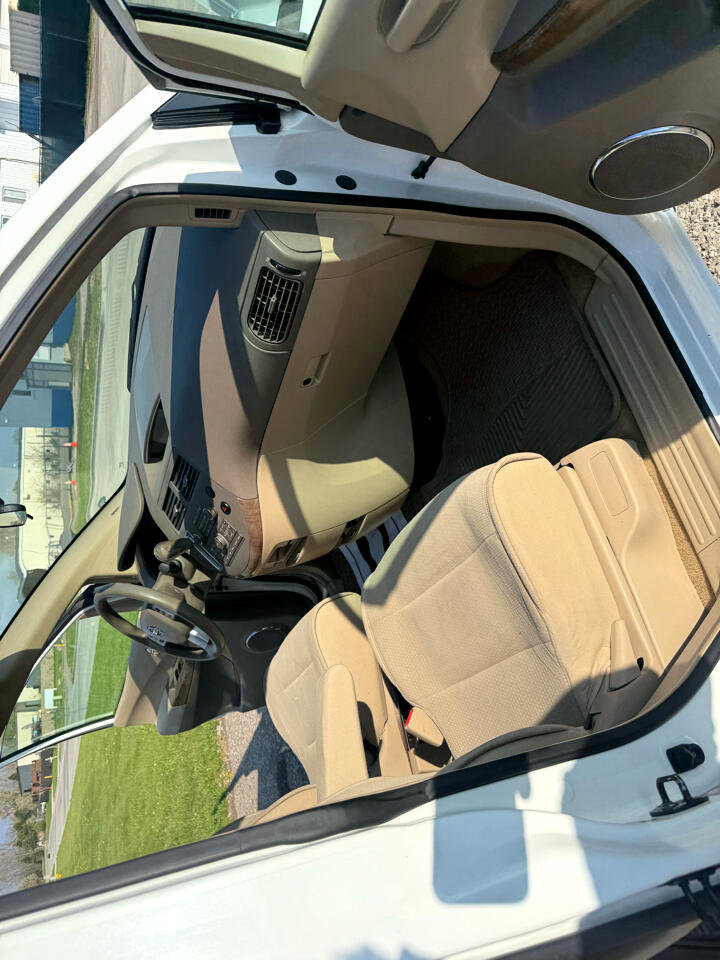 Used 2009 Nissan Quest S w/ Drivers Pkg image 27