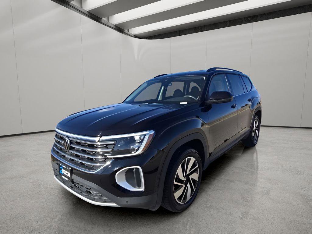 Used 2025 Volkswagen Atlas SE image 1