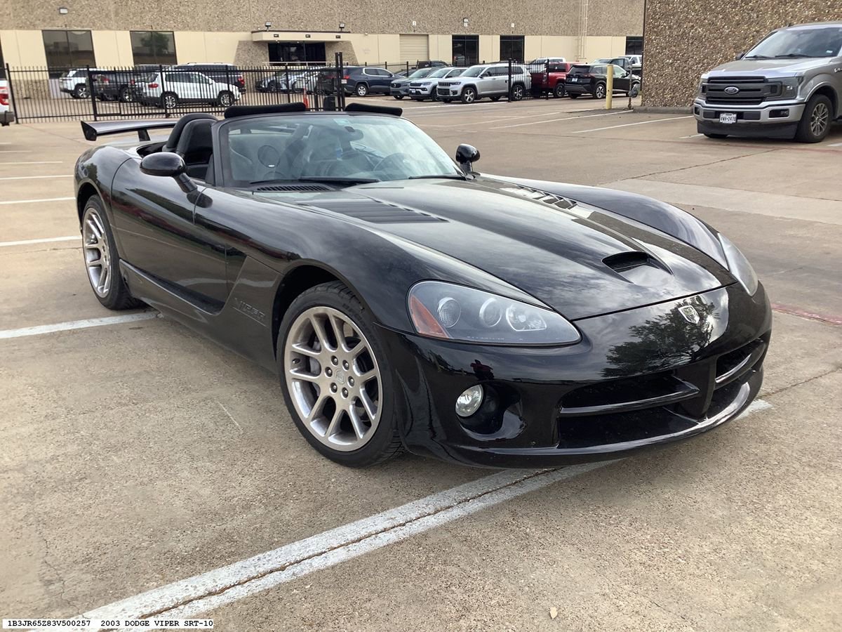 Used 2003 Dodge Viper SRT-10 RWD image 4