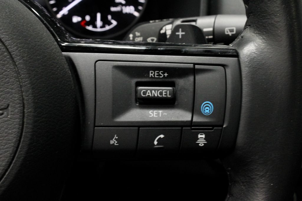 Certified 2023 Nissan Rogue SV w/ SV Premium B Package AWD/4WD image 28