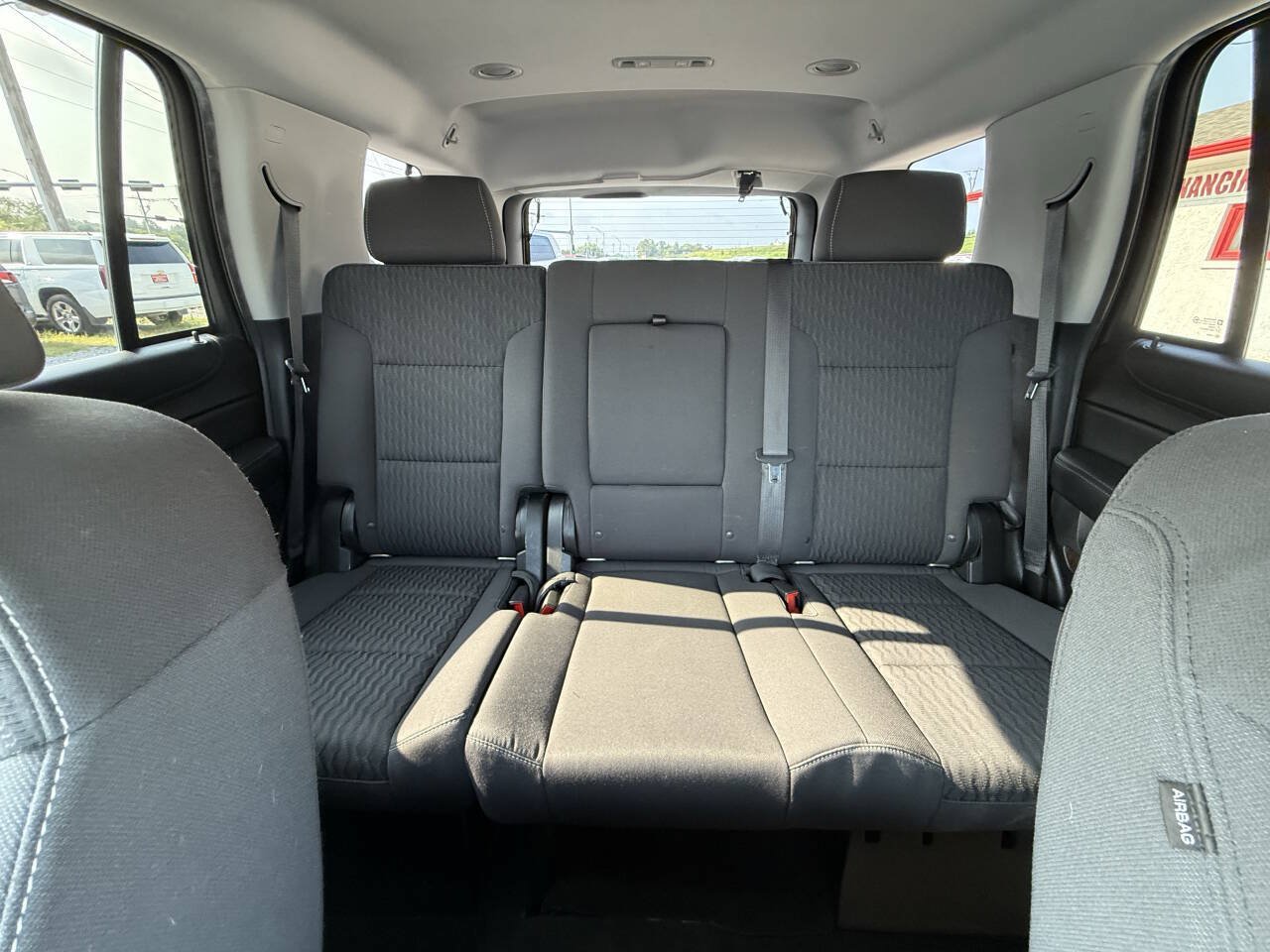 Used 2018 Chevrolet Tahoe LS AWD/4WD image 28