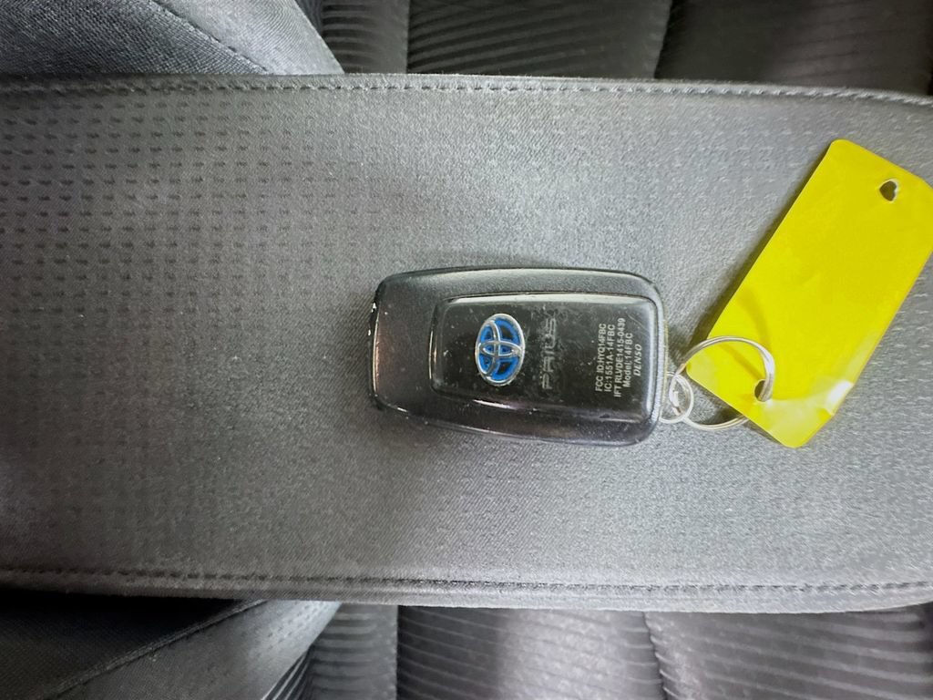 Used 2016 Toyota Prius Two FWD image 38