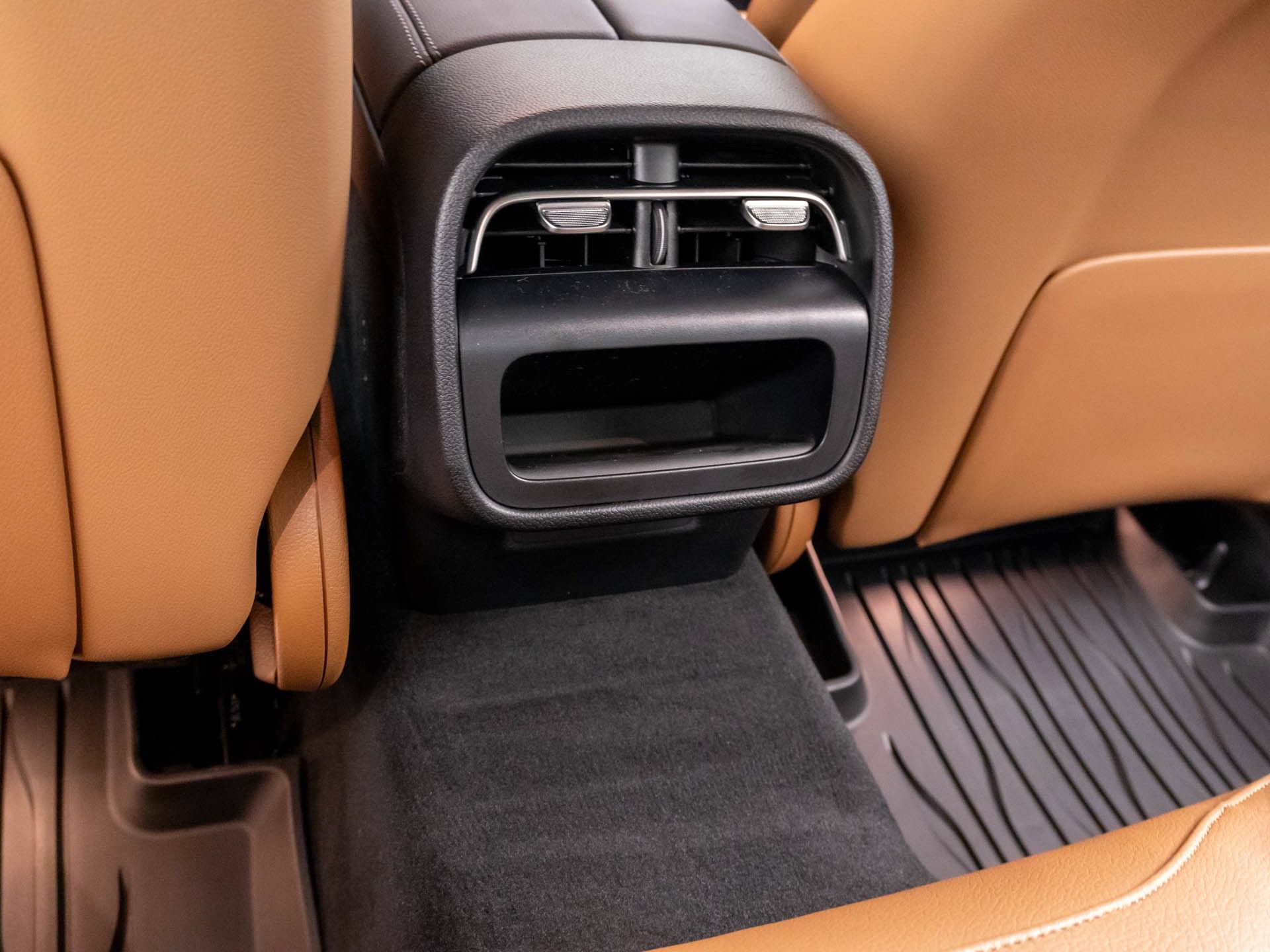 New 2026 Mercedes-Benz E 350 4MATIC Sedan image 21
