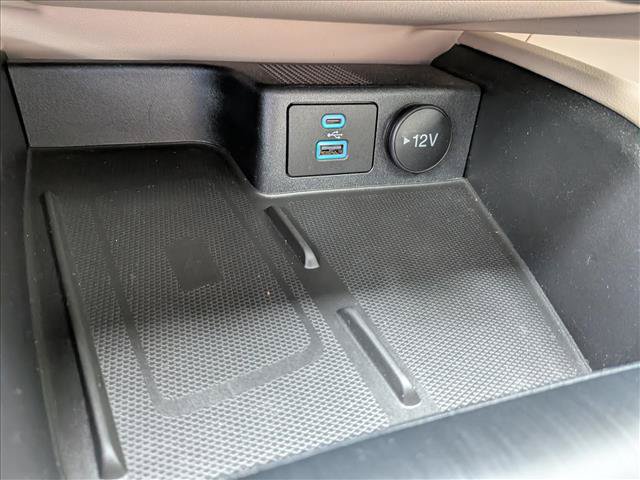 Used 2022 Ford Escape SEL w/ Technology Package AWD/4WD image 38